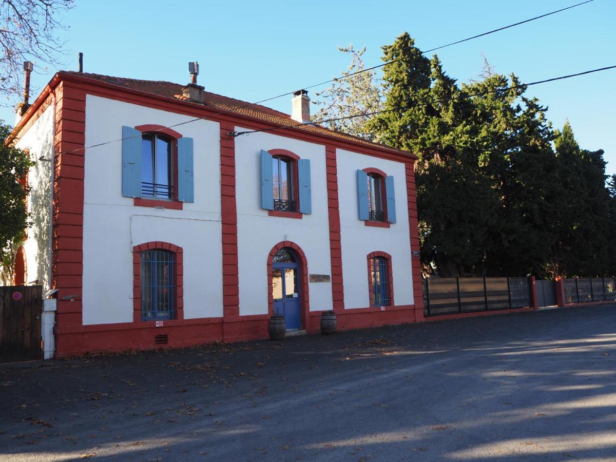 La Gare De Millas Chambres D'Hotes Exterior photo